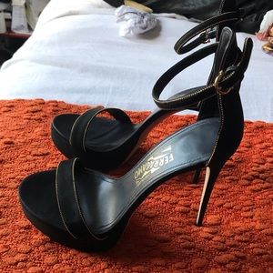 Ferragamo Suede Platform sandals size 9.5